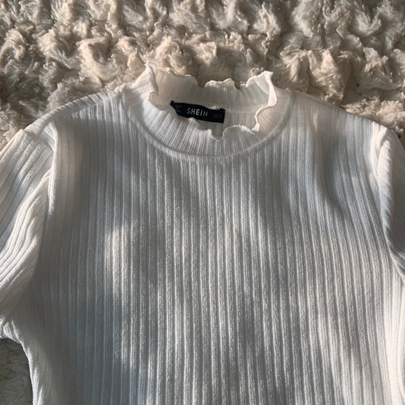 Lettuce trim rib knit longsleeve tee - Picture 8 of 8